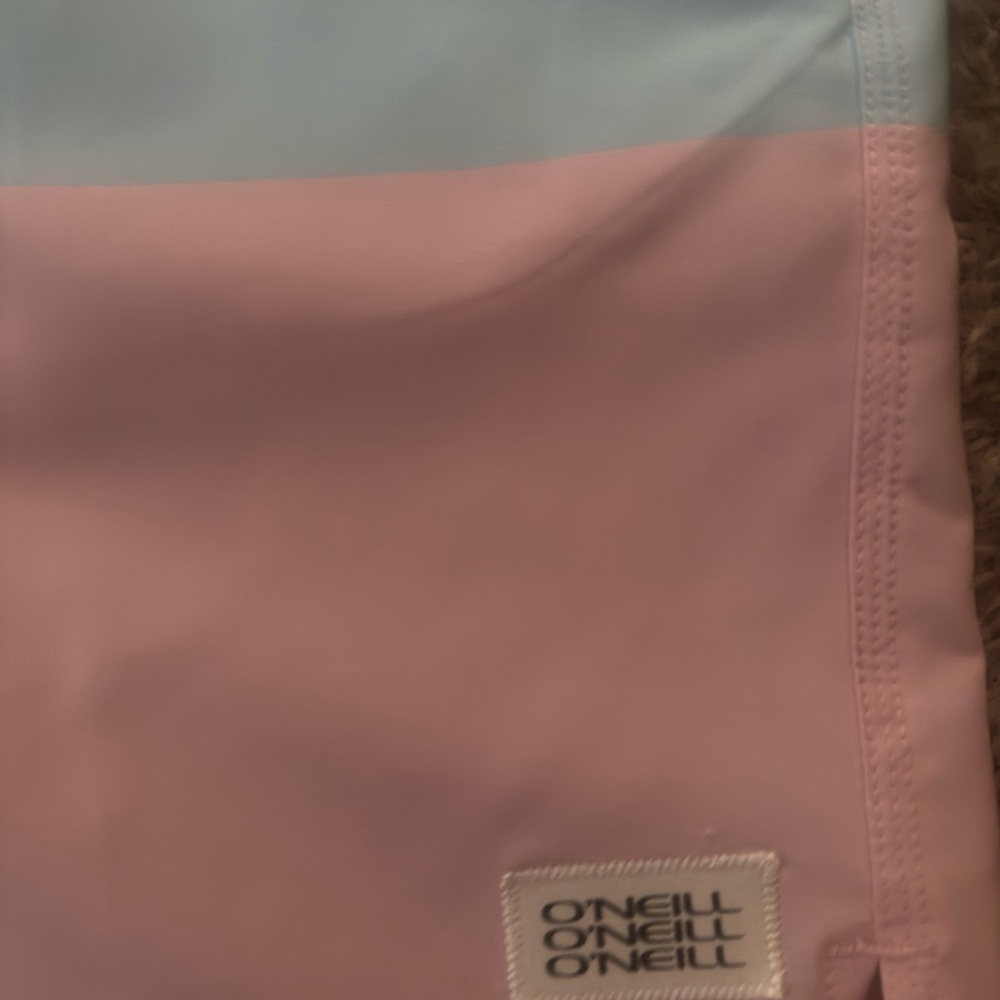 Men’s new O’Neill size XL draw string above the knee 17” swim shorts drawstring - Picture 3 of 6